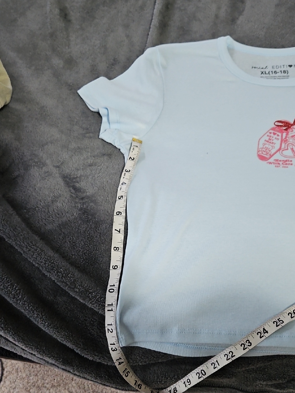 NWT Graphic Tee - Picture 5 of 10